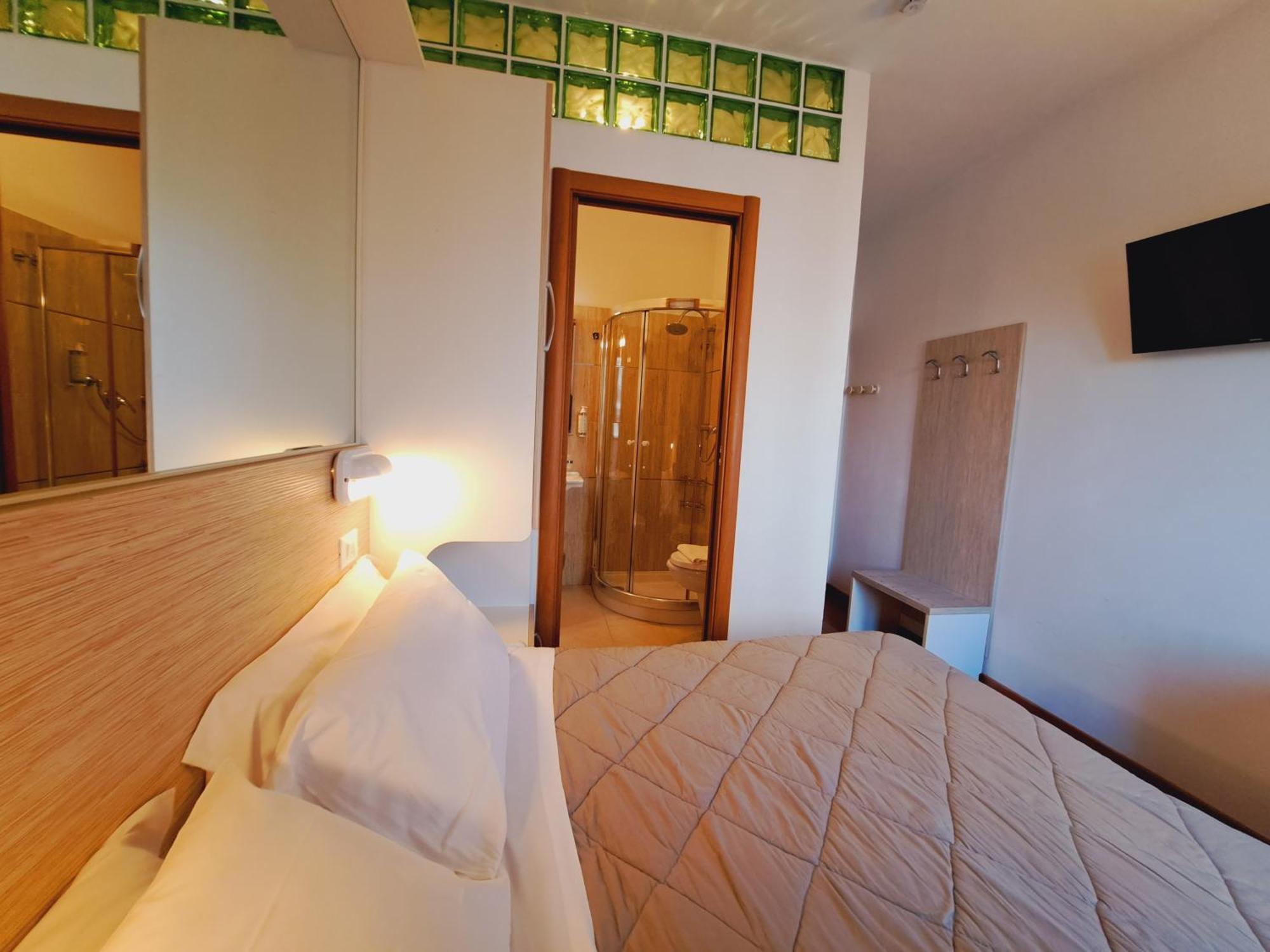 Hotel Butterfly Wellness & Spa Ρίμινι Εξωτερικό φωτογραφία