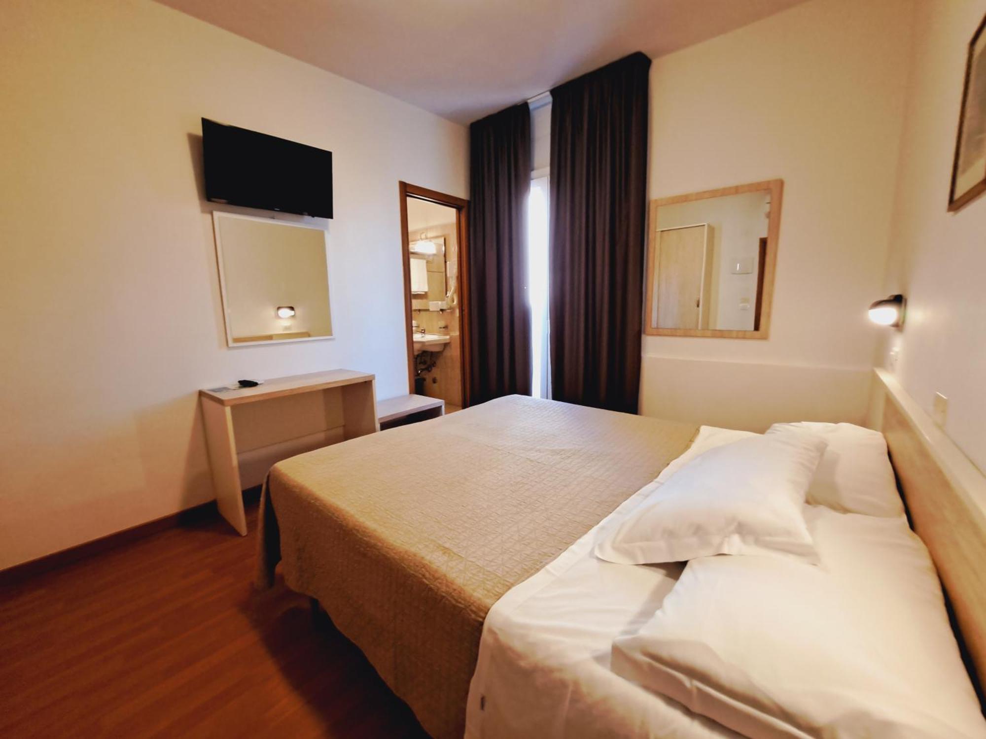 Hotel Butterfly Wellness & Spa Ρίμινι Εξωτερικό φωτογραφία
