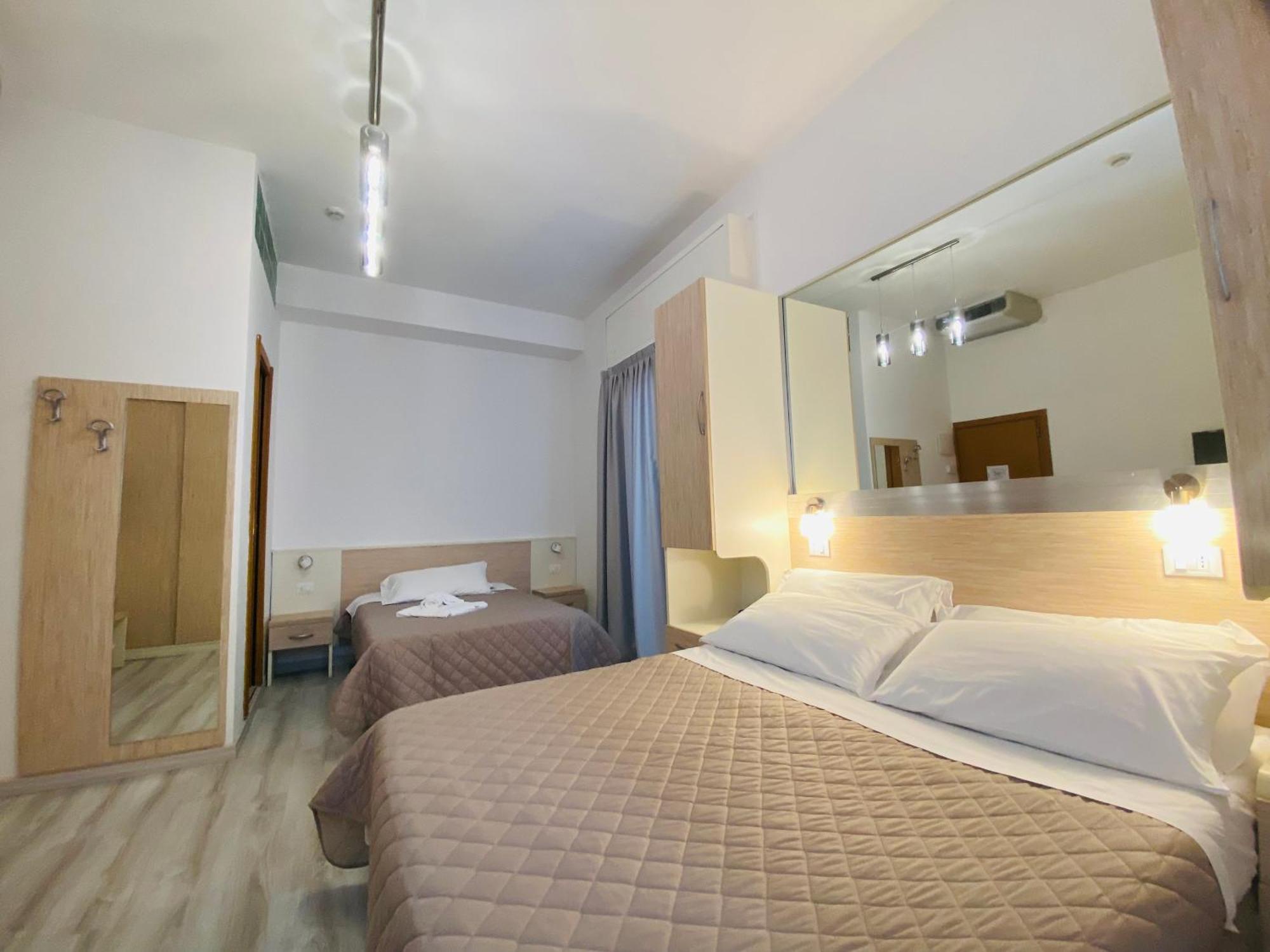 Hotel Butterfly Wellness & Spa Ρίμινι Εξωτερικό φωτογραφία